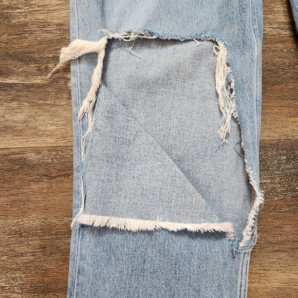 ABERCROMBIE & FITCH THE 90’S STRAIGHT ULTRA HIGH RISE CURVE LOVE JEANS SIZE 4 - Picture 2 of 8